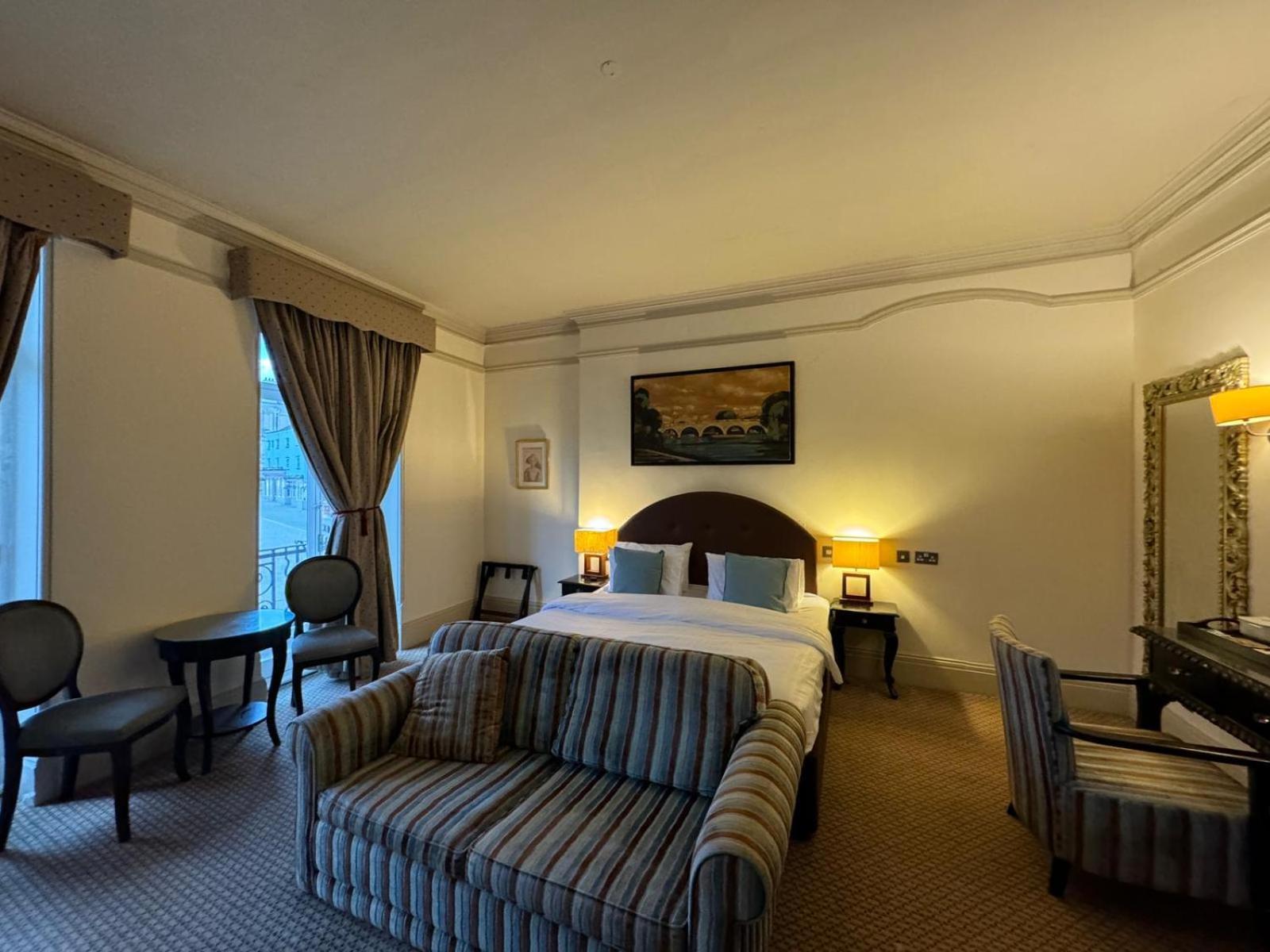 H & G Hotel Opposite Windsor Castle エクステリア 写真